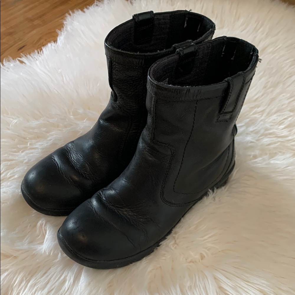 Keen boots